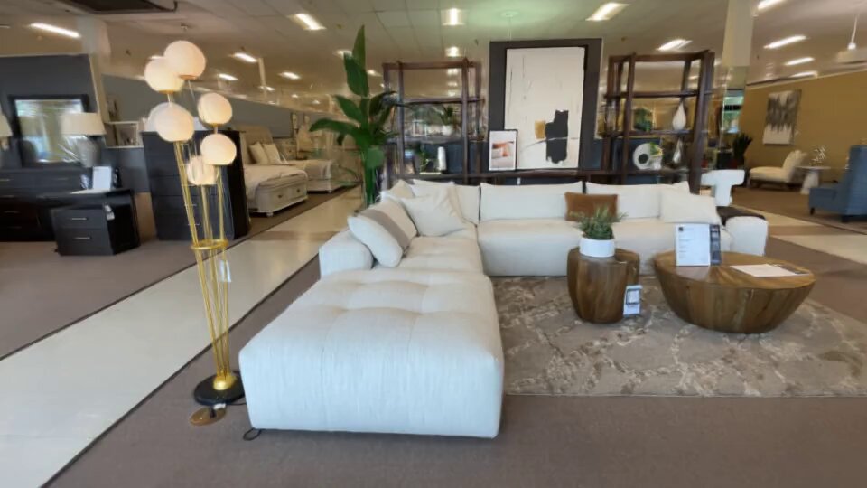 ReSplat: Learning Recurrent Gaussian Splatting Code Released