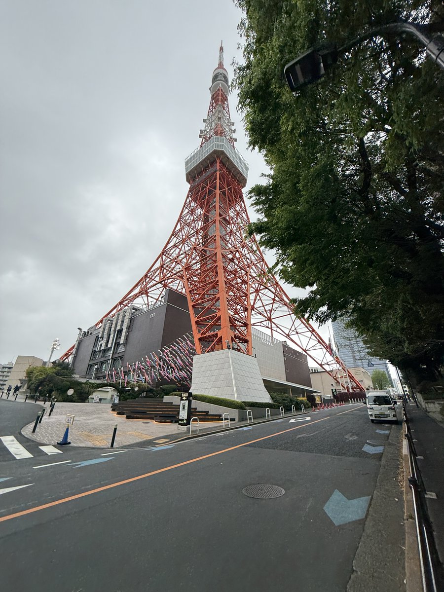 FunAI Lab Visits Sakana AI: Research Discussion and Presentations