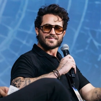 MEDVi: $1.8B with 2 Employees Thanks to AI