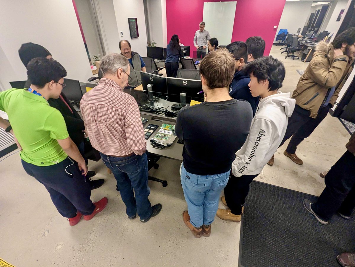Untether AI Hosts University of Toronto Engineering Students at Toronto Office