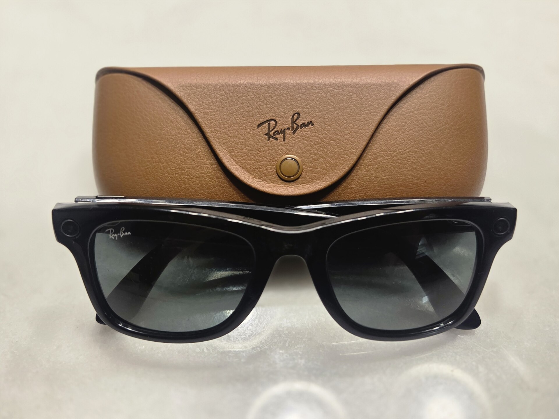 Meta Ray-Ban Glasses Footage Used to Train AI