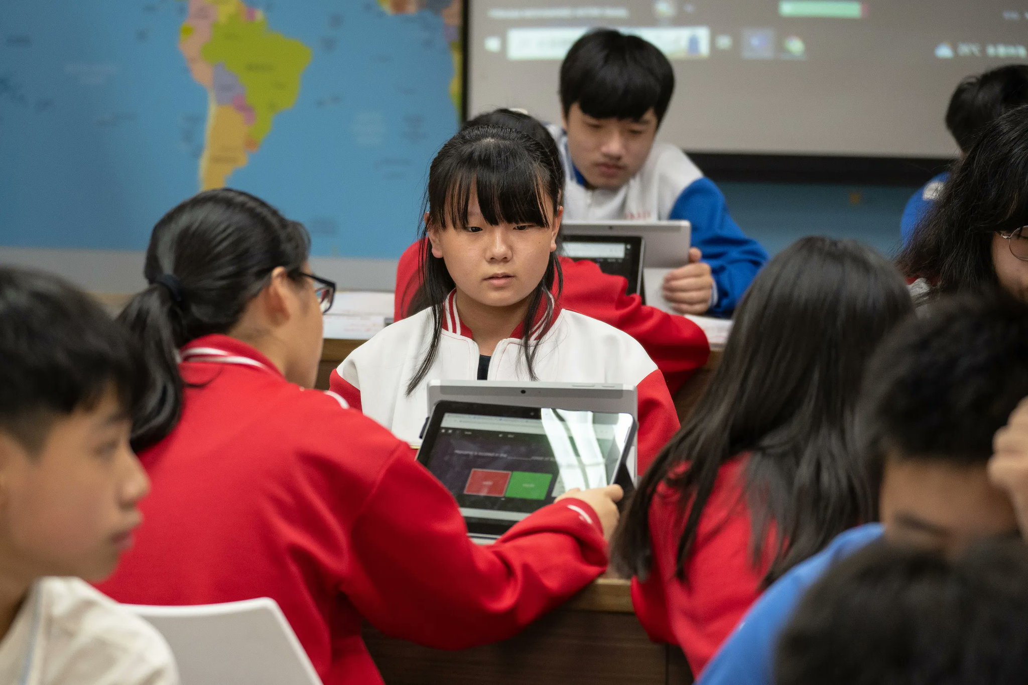 Taiwan deploys generative AI bot for English language learning