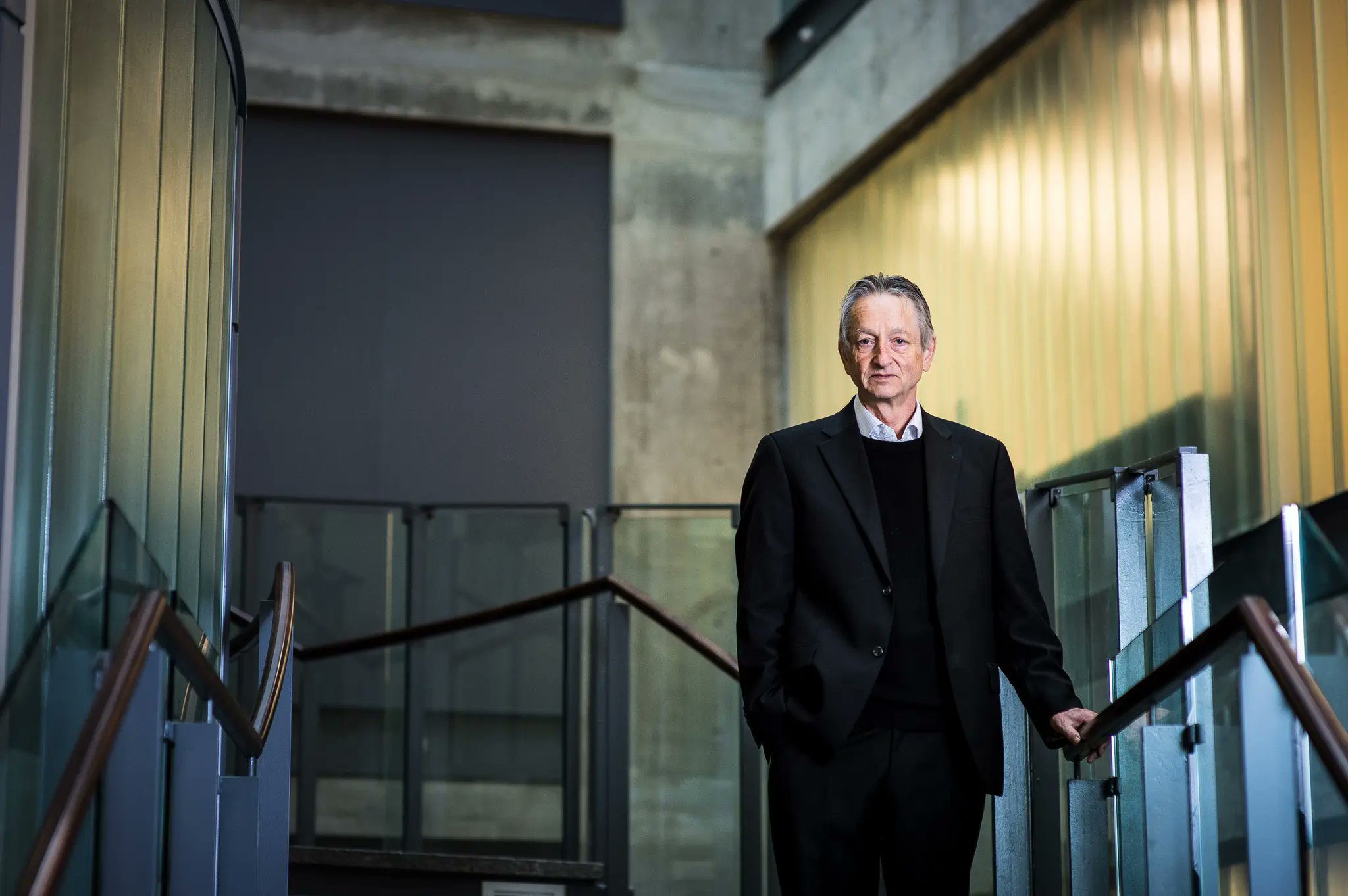Geoffrey Hinton Wins Nobel Prize for Neural Network Breakthroughs