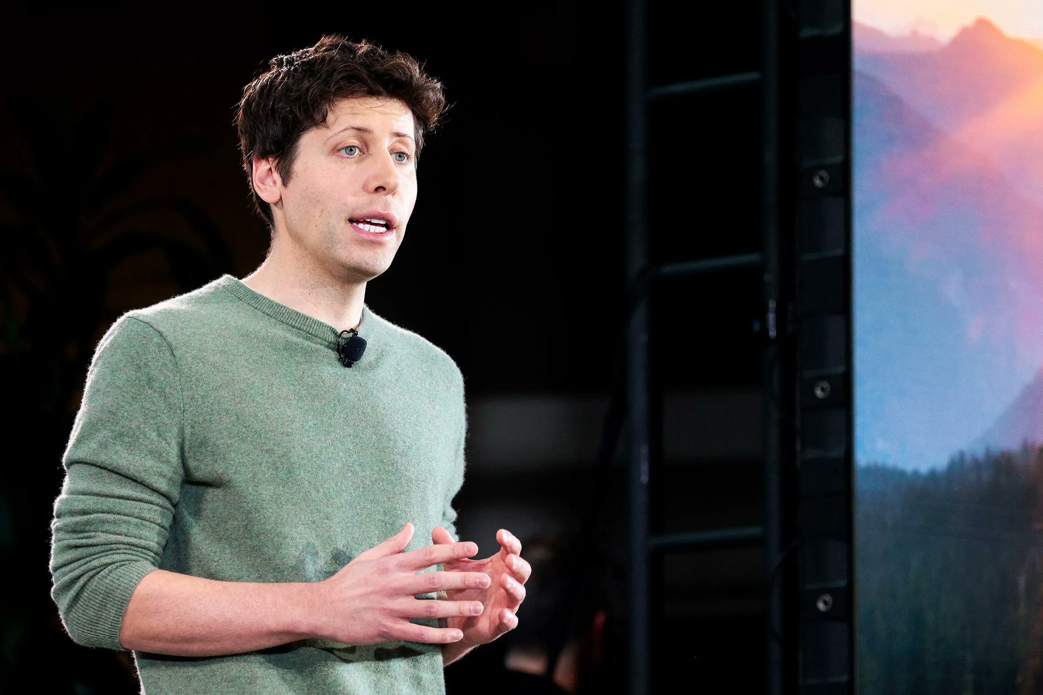 OpenAI CEO Claims Era of Giant AI Models Ending