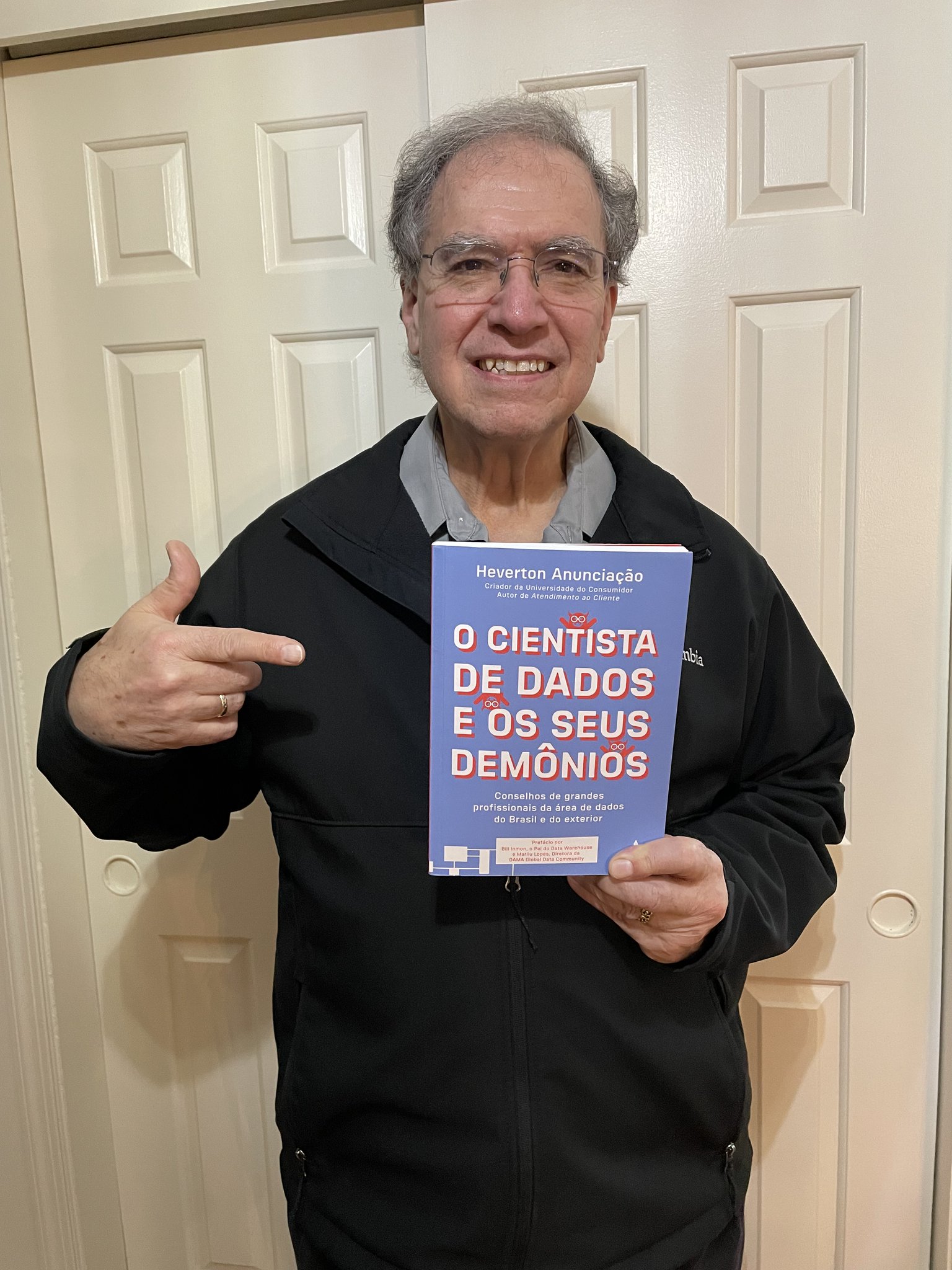 Data Scientist Contributes Chapter to Portuguese AI Ethics Book