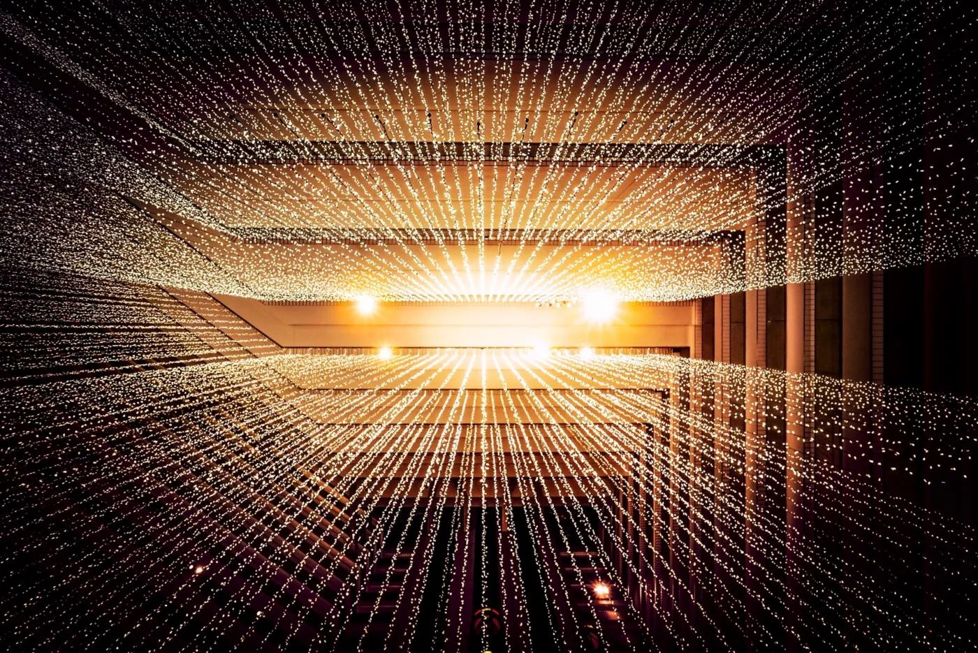 Machine Learning with Kubernetes: Big Data and Cloud Computing