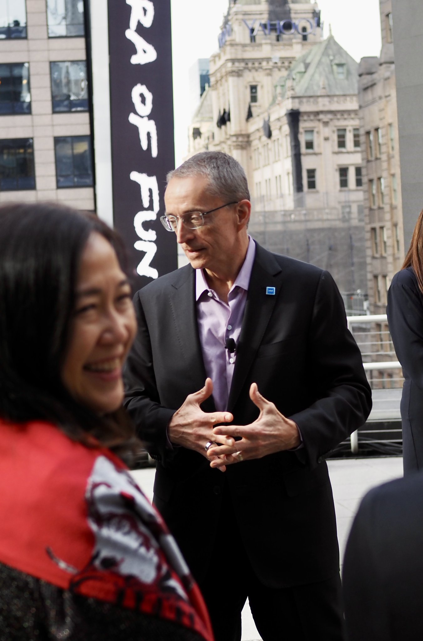 Intel Stock Plummets After Gelsinger’s Ouster Announcement