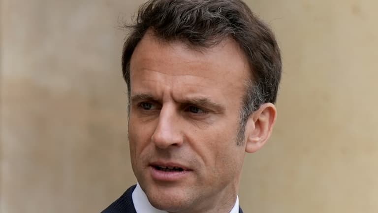 French Pension Reform Debate Work Hours Policy