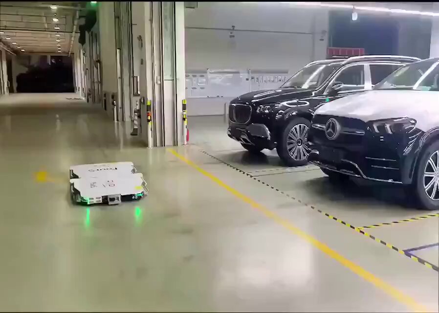 Robot Technology Enables Automated Car Parking Solutions