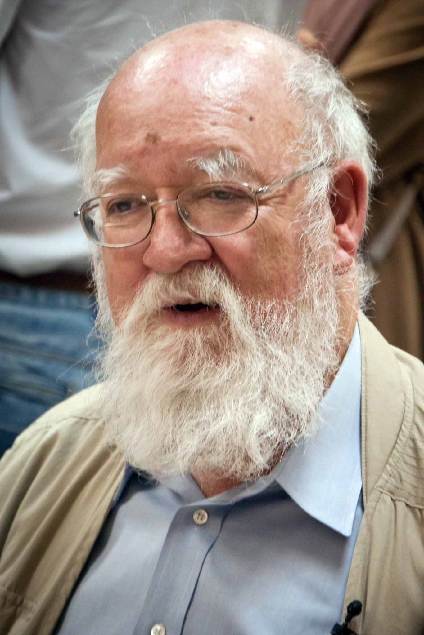 AI Pioneer Daniel Dennett Remembered for Consciousness Research