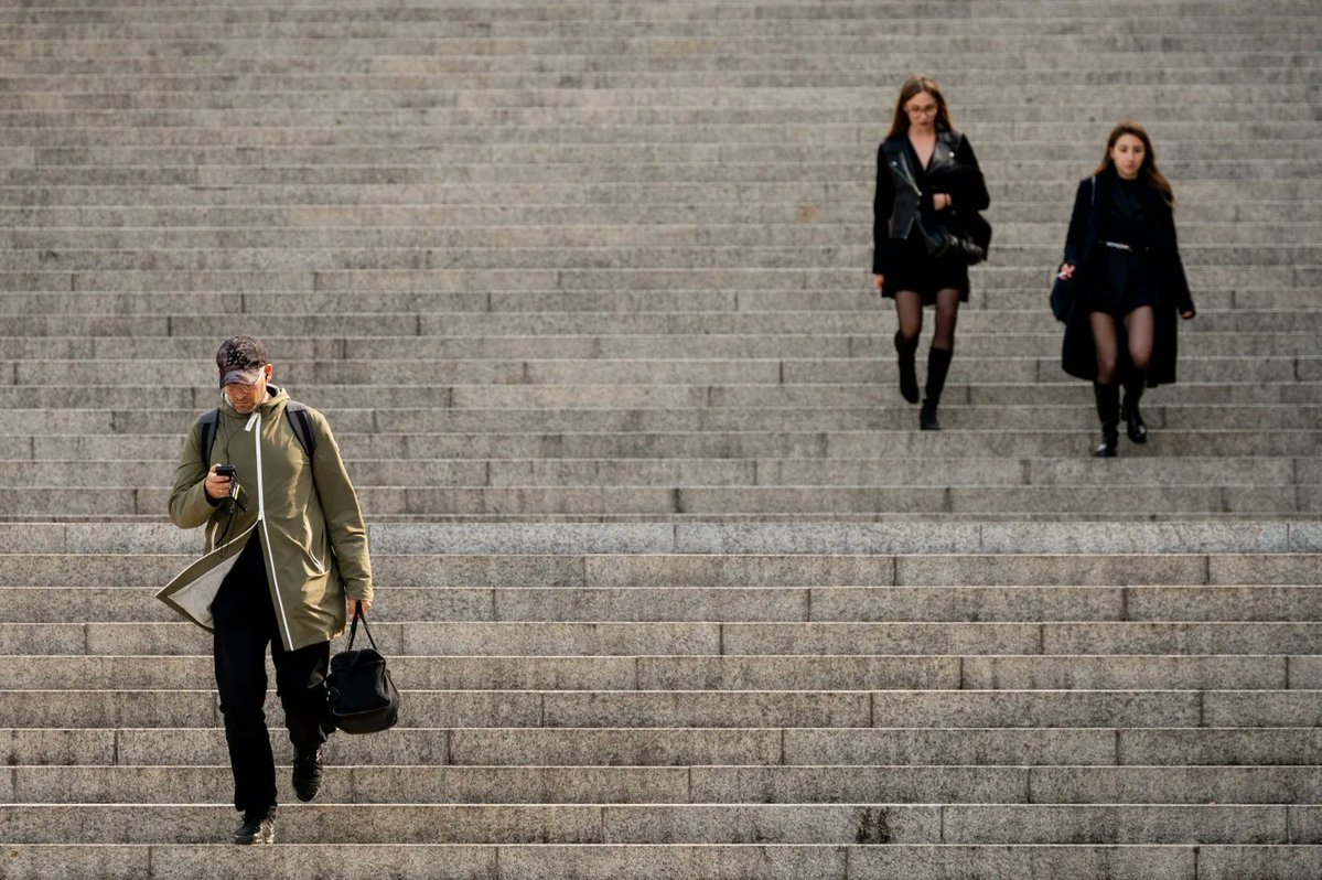 Return-to-office debate reaches equilibrium on flexible work future