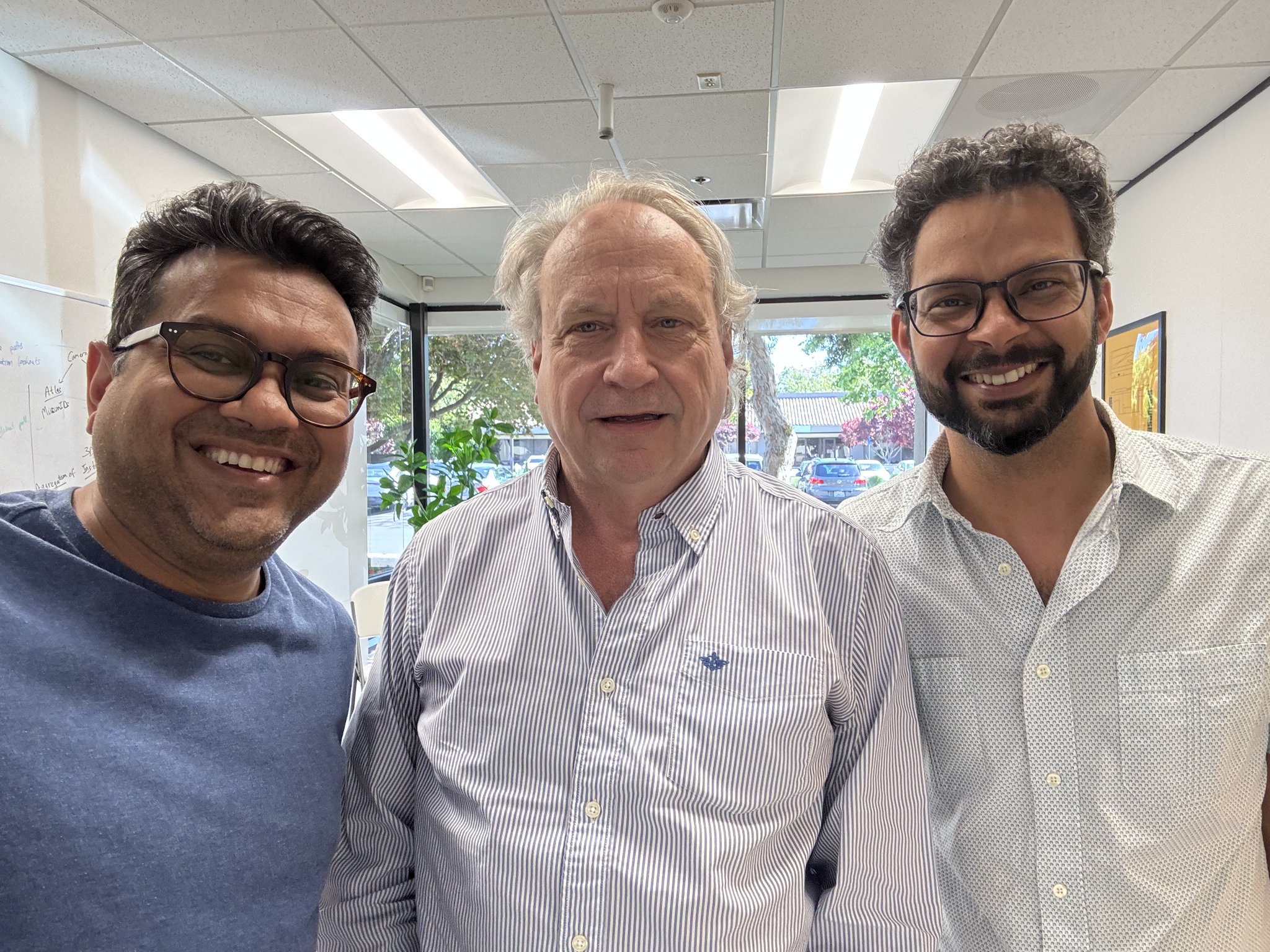 Rodney Brooks visits Matic Robots and praises their engineering