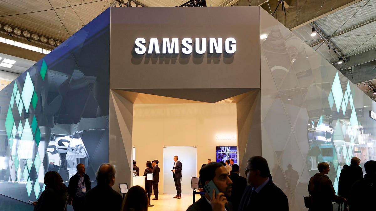 Samsung Restricts ChatGPT Use Due to Sensitive Code Leak