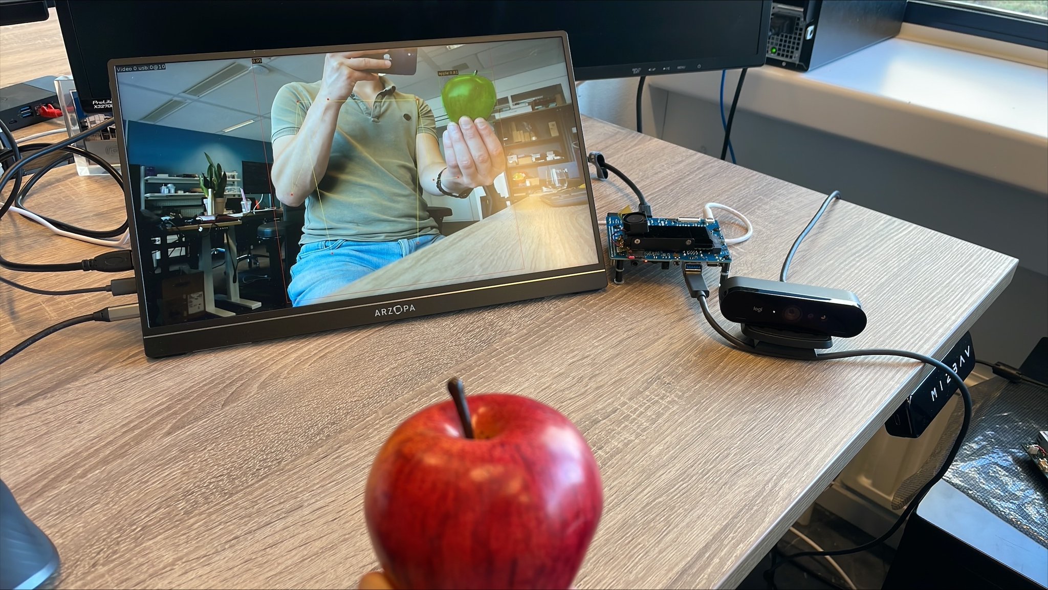 YOLOv8 Fruit Detection 4K on Orange Pi 5 Plus