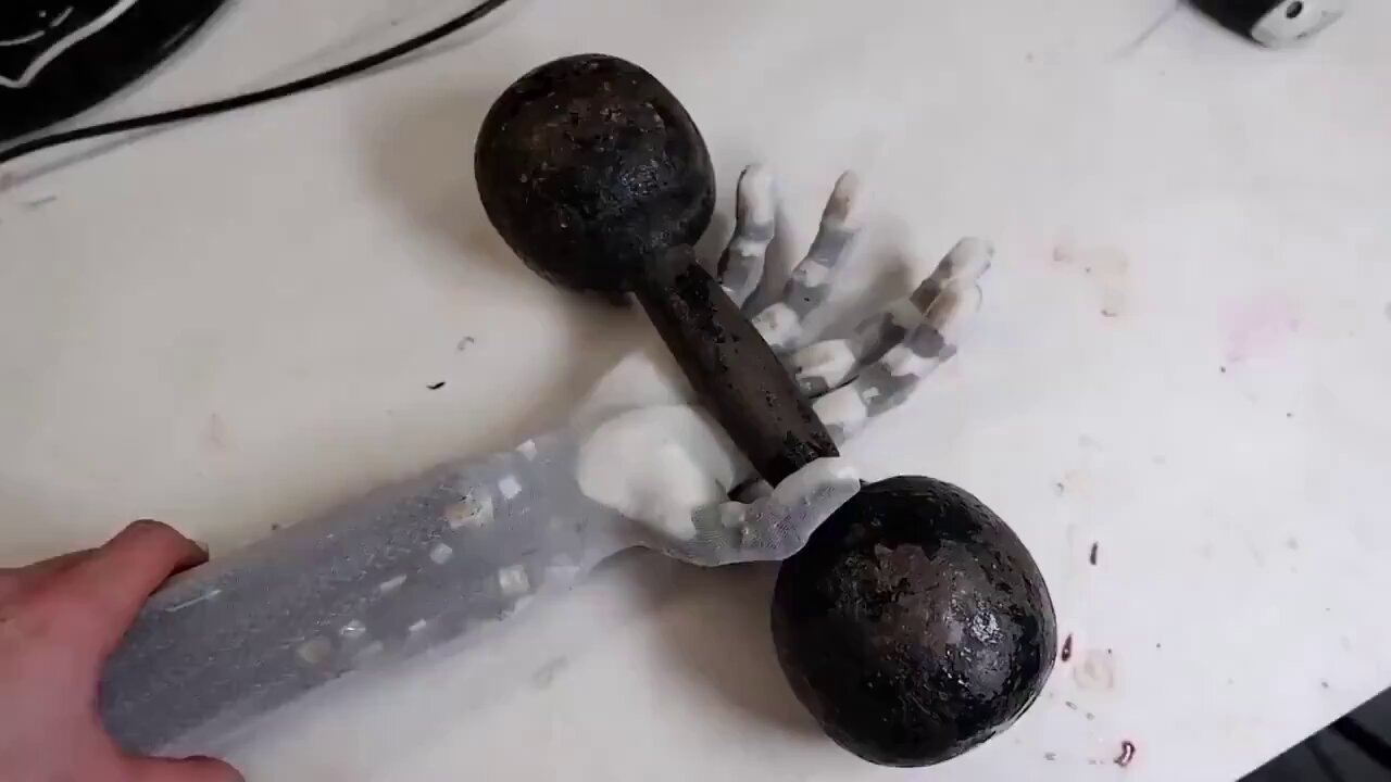 Artificial Muscles: Water-Operated Robotic Arm Innovation