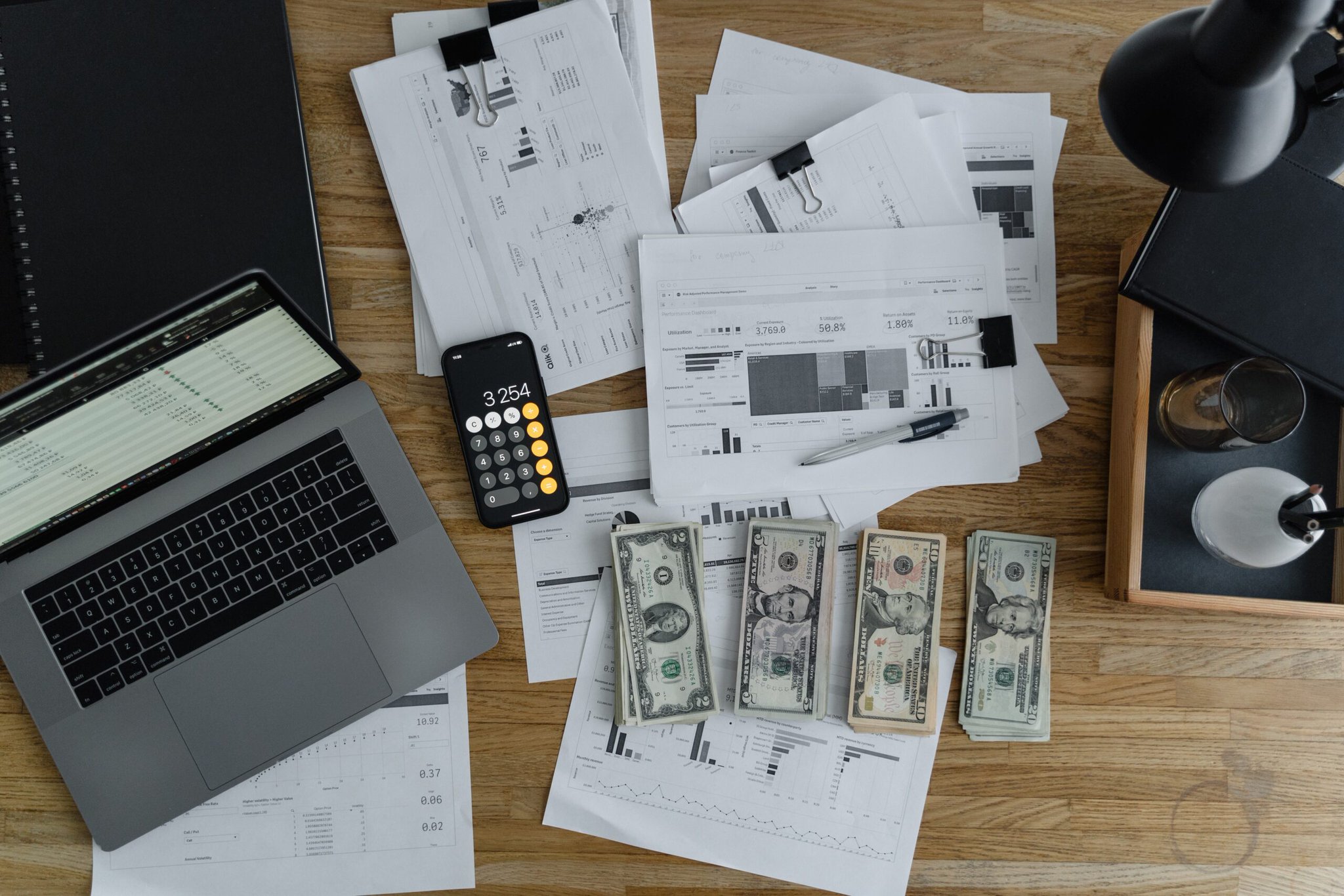 Data Scientist Salaries Analysis: Demand and Earnings Trends