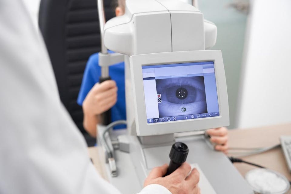 3D Retinal Images: AI Applications in Medical Imaging