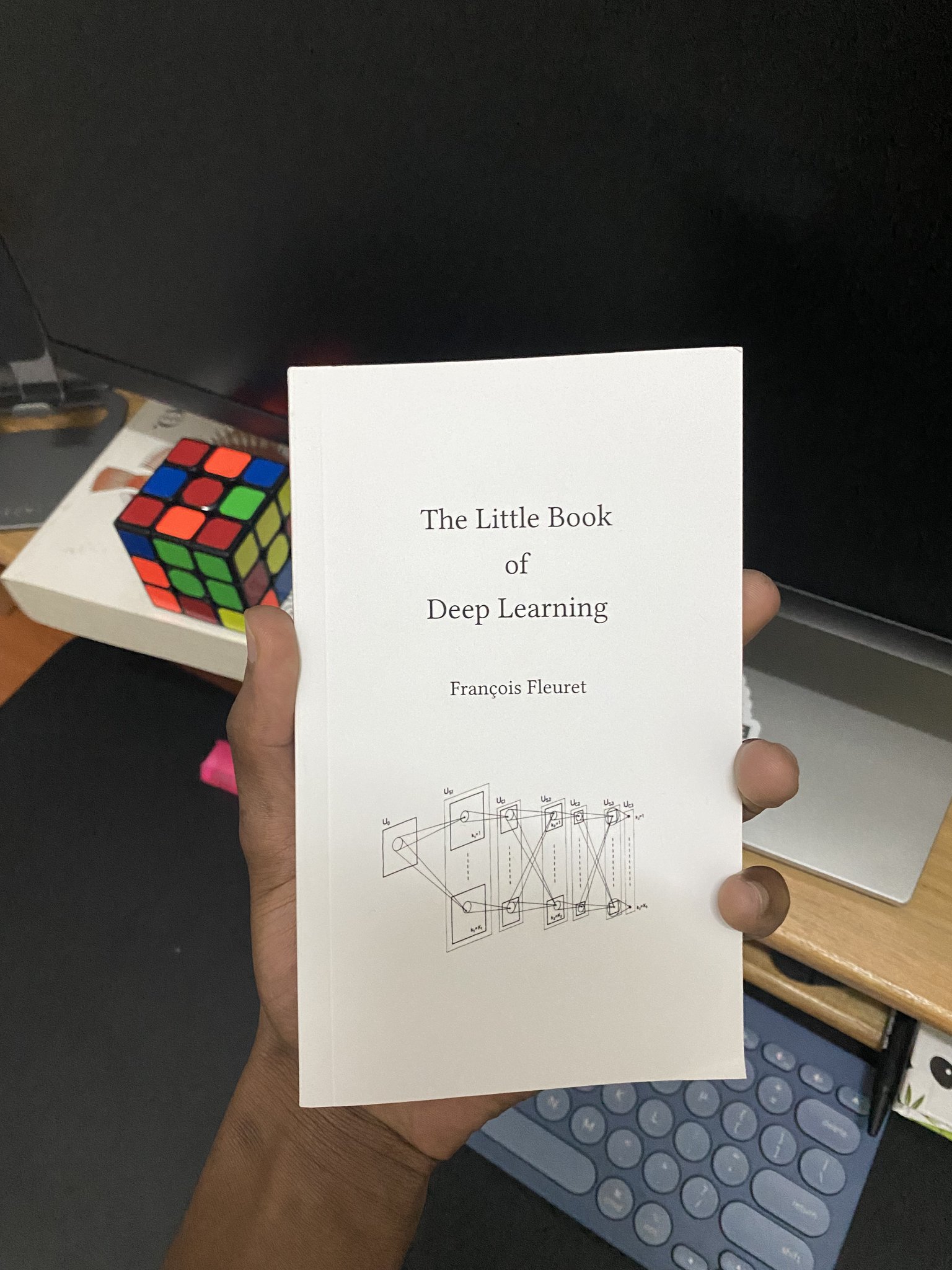 Review of The Little Book of Deep Learning by François Fleuret