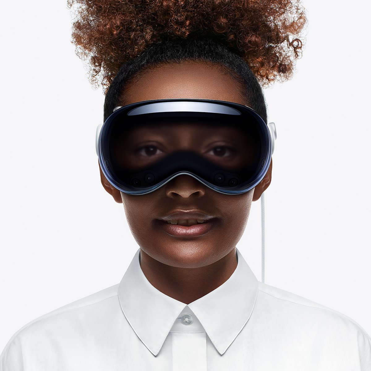 Apple Crashes CES 2024, Upstages XR Companies Without Official Presence