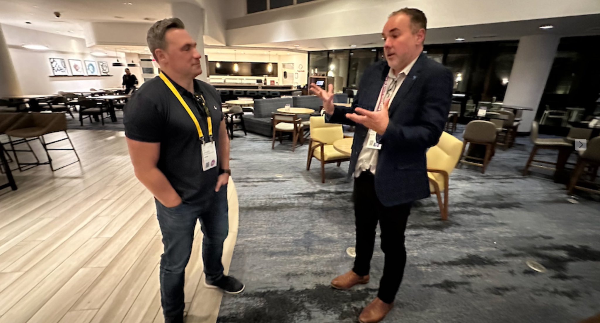 Last attendee counts phones at AWE2023 conference