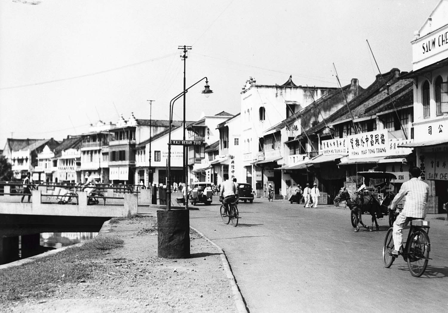 AI Restores 1938 Batavia Photo to Animated Video with Audio