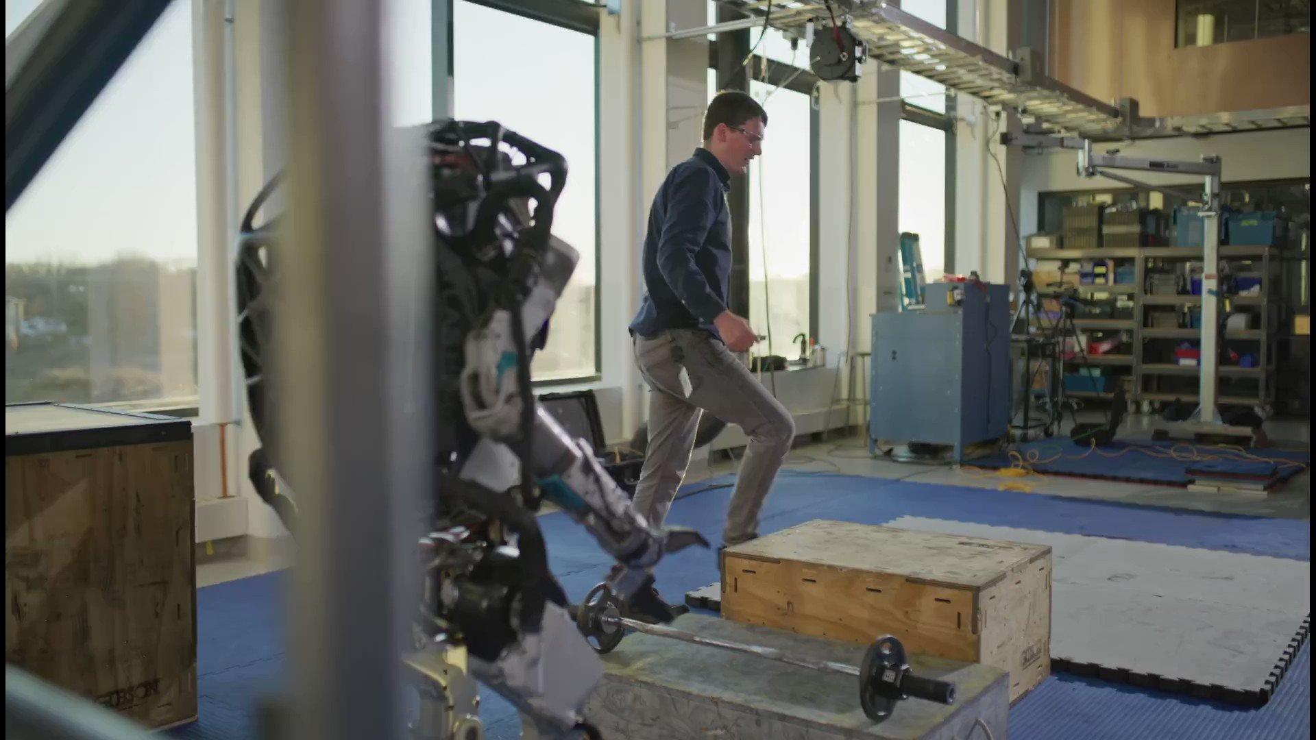 Robot Video Authenticity Debate: CGI vs Real Footage Analysis