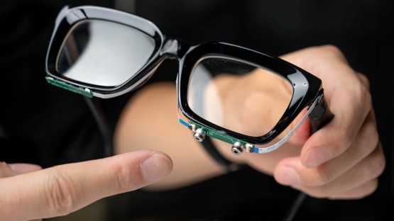 AI-Equipped Eyeglasses Enable Silent Speech Reading Technology