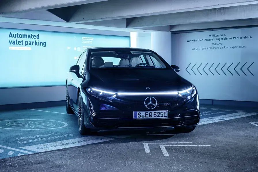 Mercedes Bosch Deploy Autonomous Parking Service Stuttgart