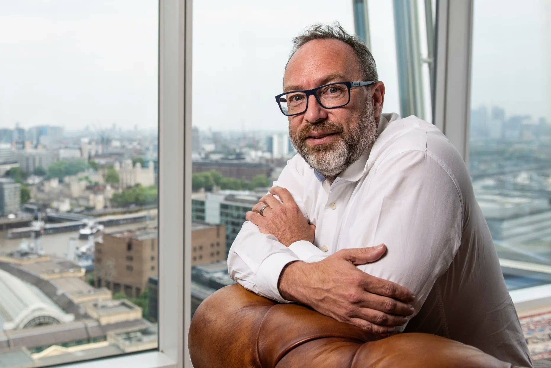 Wikipedia Could Be Written by AI, Says Founder Jimmy Wales