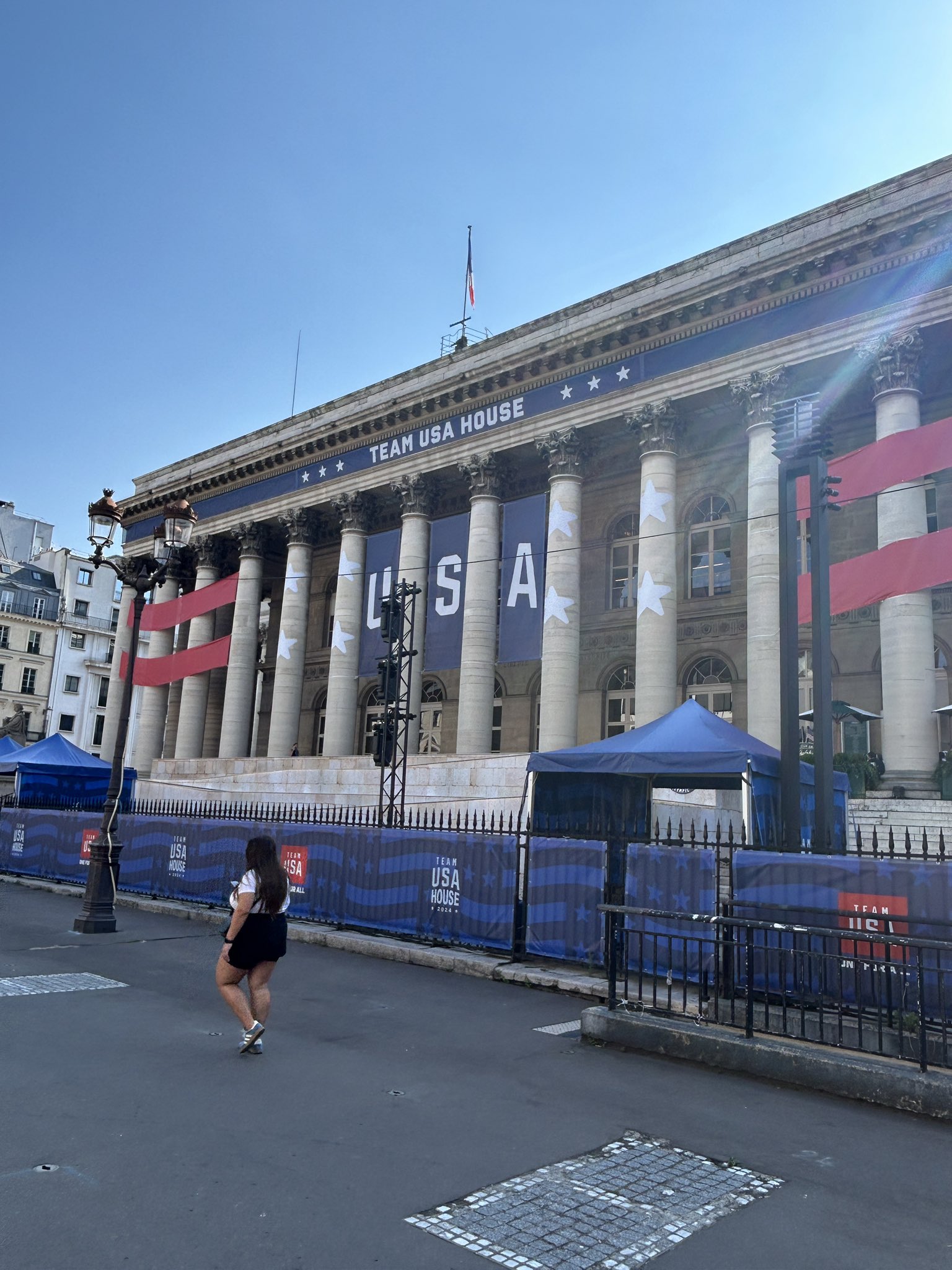 Hugging Face expands presence between USA and France offices