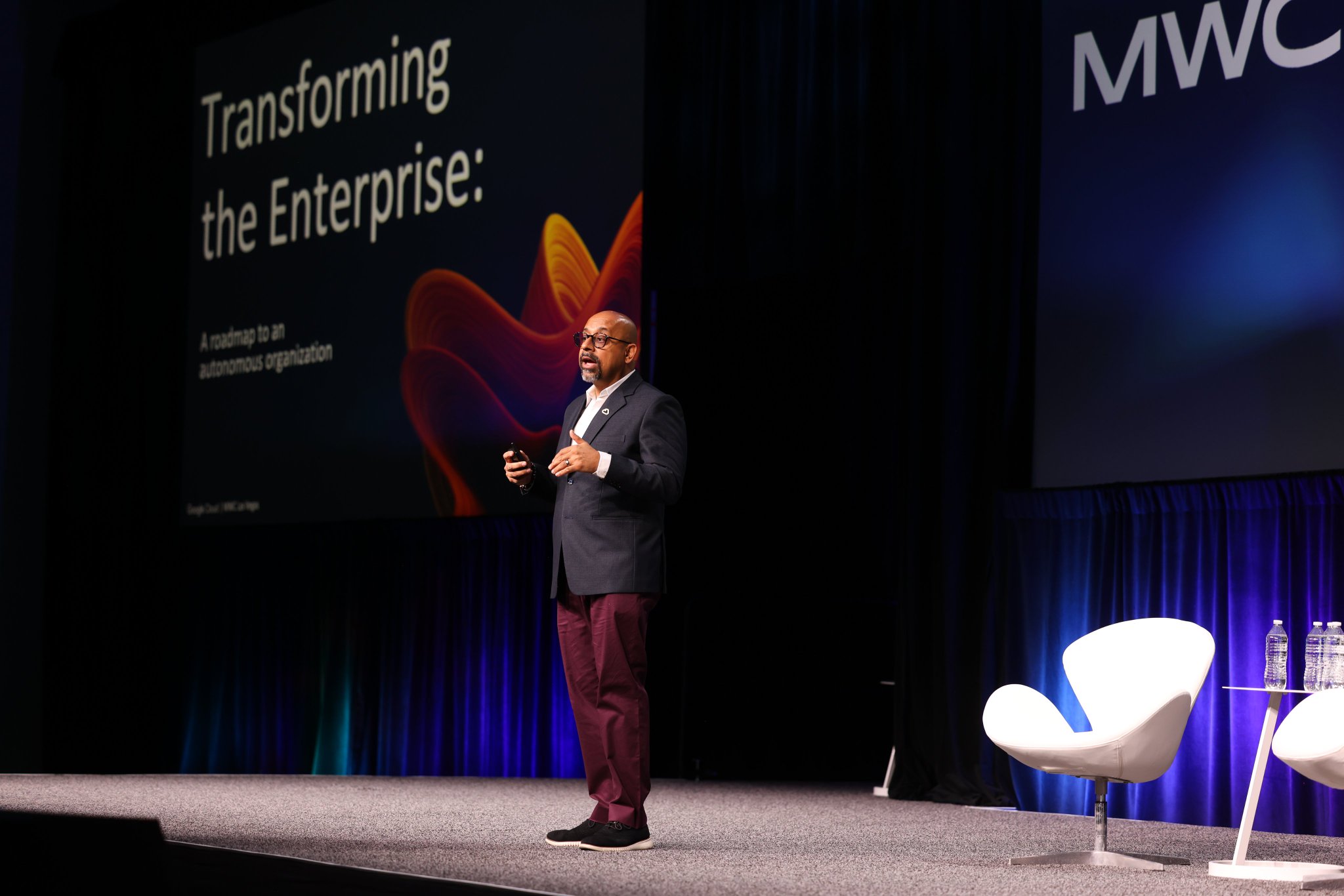 MWC Las Vegas 2025: Connectivity Transforms into Intelligent Infrastructure