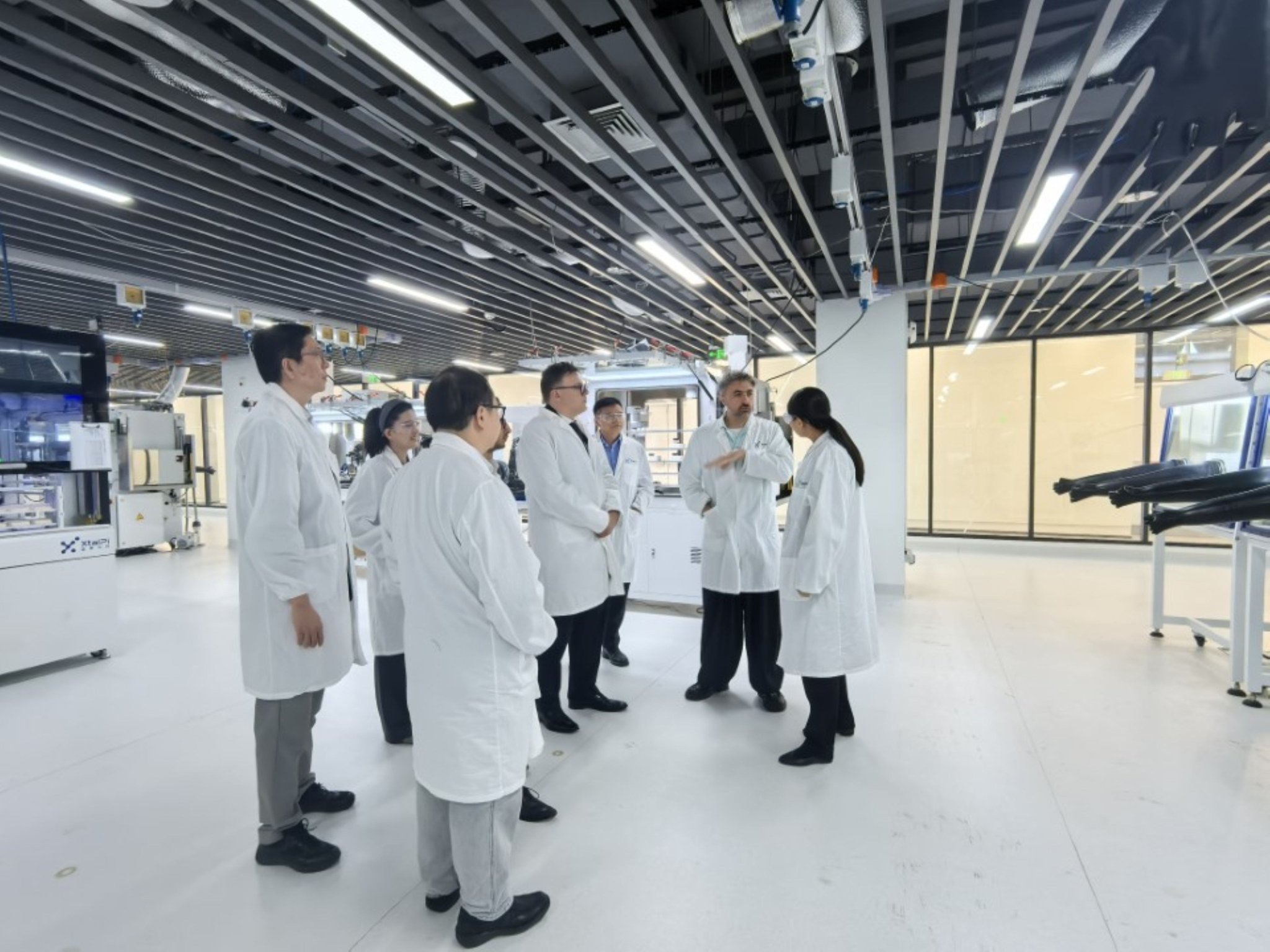AI and Robotics Automating Scientific Discovery in Drug Development