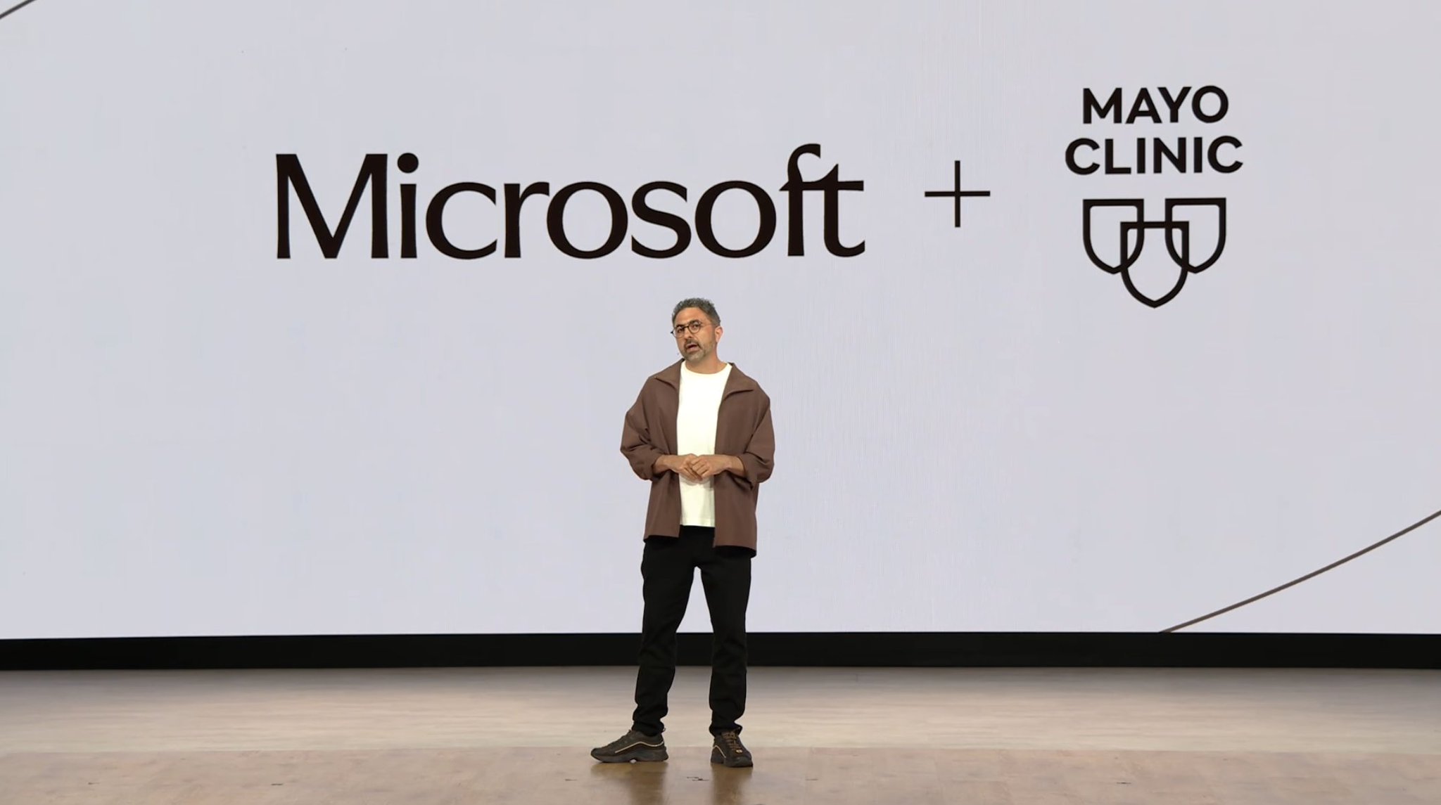 Microsoft developing a frontier model for health